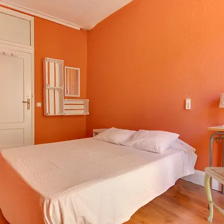 בית הארחה Sweet 3*